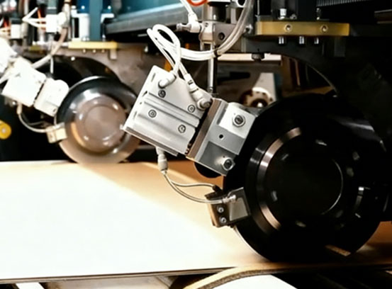 High-Precision Slitter Scorer