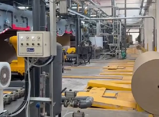 Single Facer in Operation